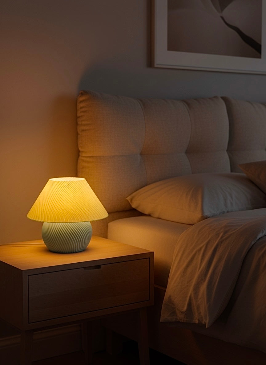 BLOOM | Flower-Shaped Retro Modern Decorative Table Lamp (Fuchsia & Teal)