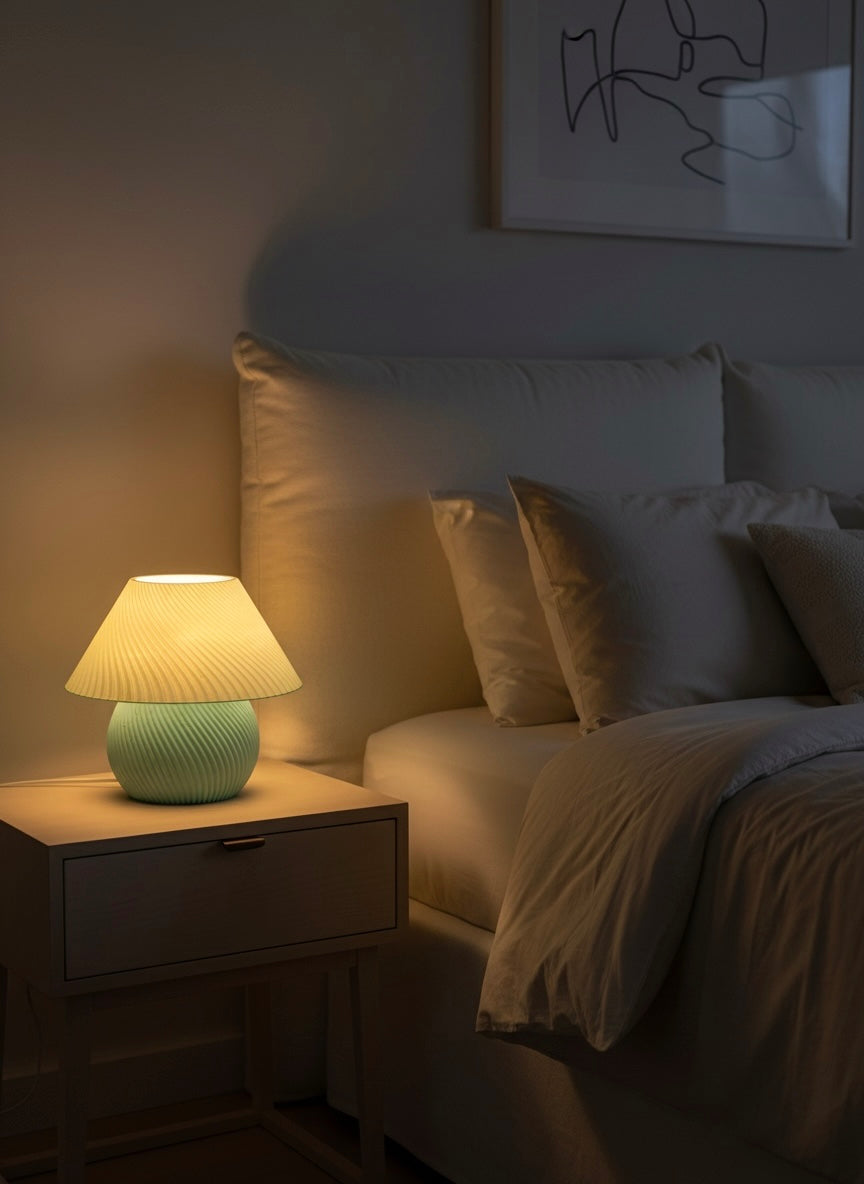 BLOOM | Flower-Shaped Retro Modern Decorative Table Lamp (Fuchsia & Teal)