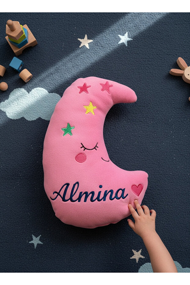 İsme Özel Aydede Peluş Yastık – Pembe, 40 cm – nakış ve kumaş görünümü